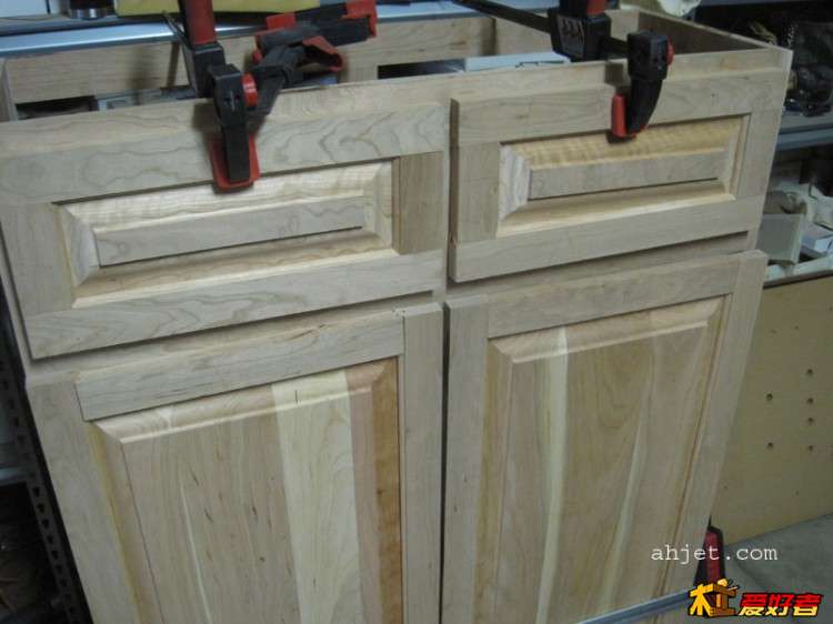 shoe_cabinet_70.jpg