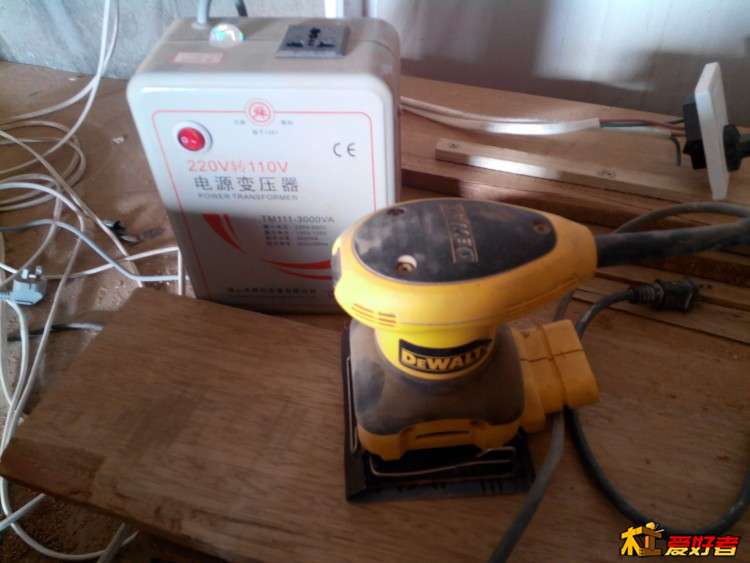 得伟方砂和变压器