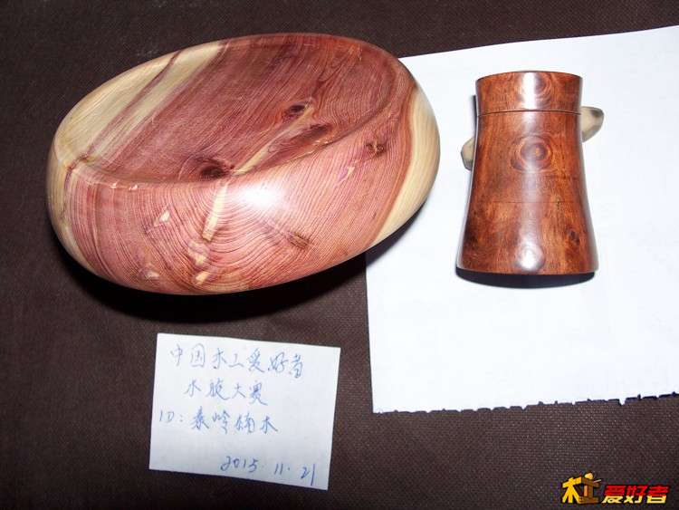 顺便让我做的牙签桶蹭个光