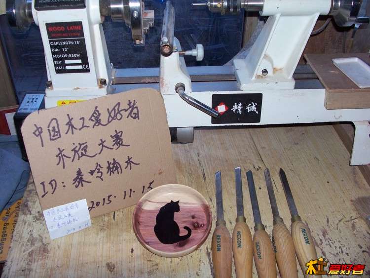 最后遵照老李的指示来个大合照