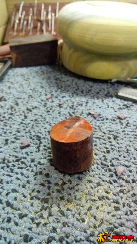 小叶紫檀边角料，全手工做成小茶壶