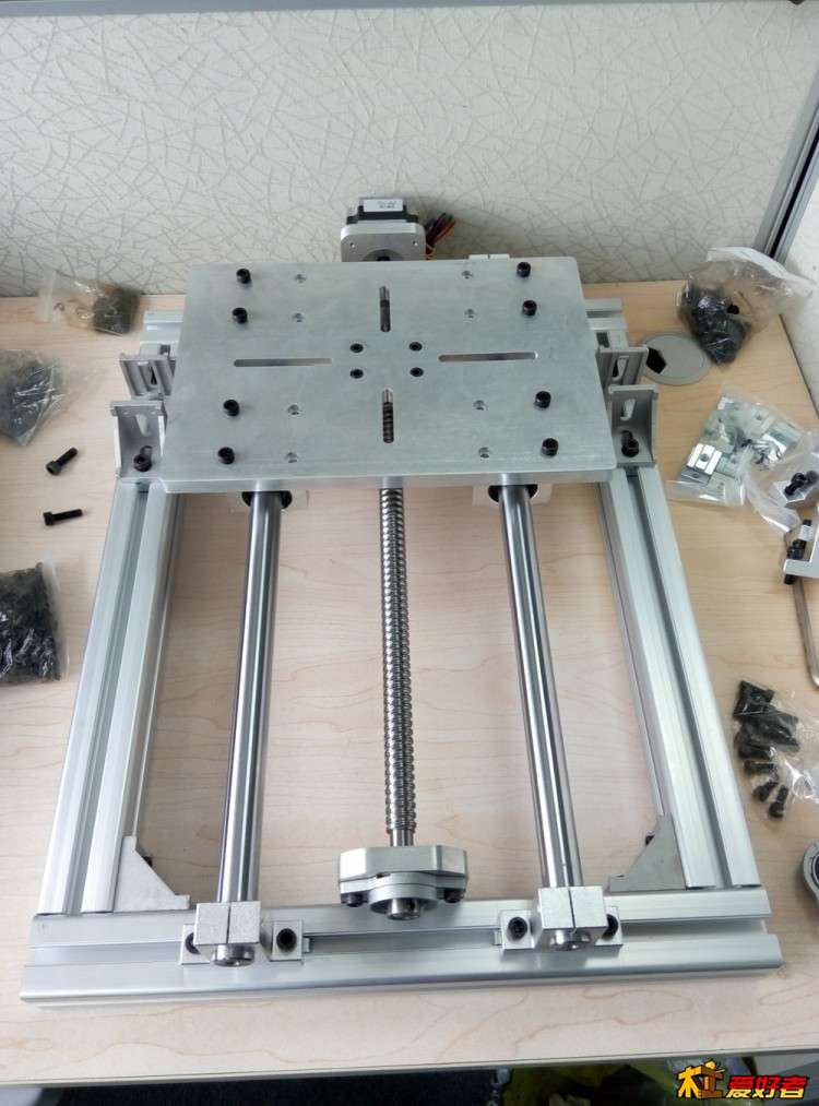 Y轴