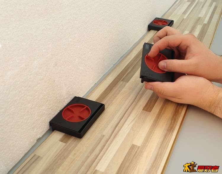 Bessey Abstandhalter AV2 20 89.jpg