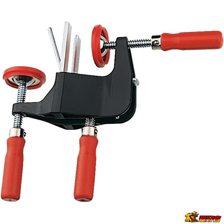 Bessey Türfutter-Richtzwinge TFM.jpg