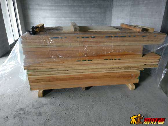 152558fn1hoakss3akxabm.jpg