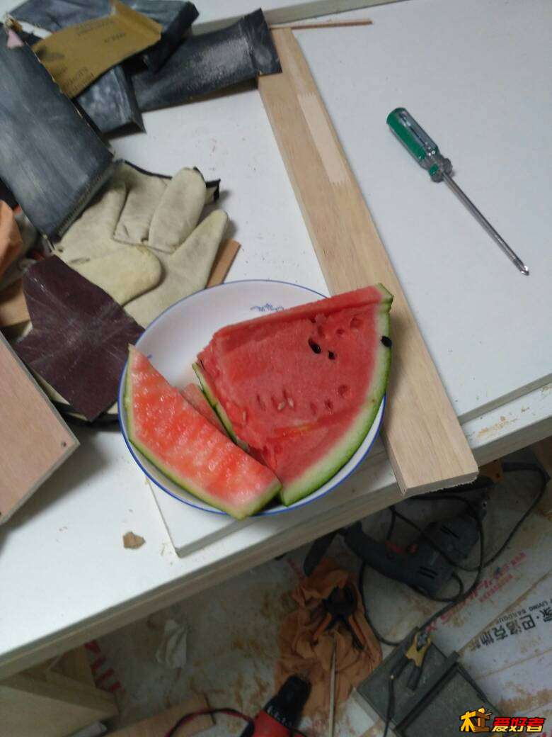 095601x9g8do8r66di8yjr.jpg