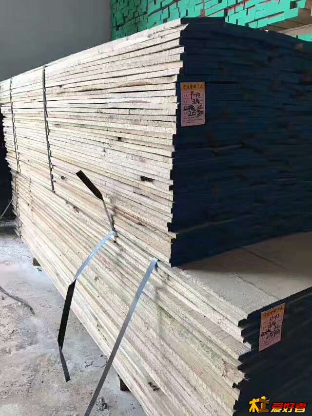 141644r88qykzkt8seu6zt.jpg
