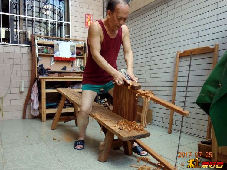 摇37.JPG