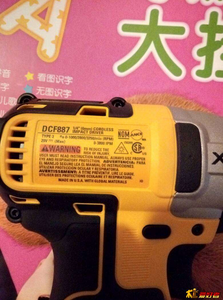 212149kicc99zci9dirrri.jpg