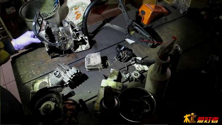 STIHL MS 180C 鏈鋸機 機況檢視 影片過程。[(006205)2017-11-25-23-34-55].JPG