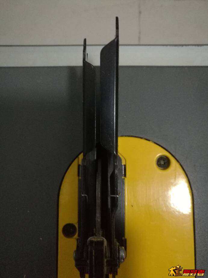 182645ya09ebgawkv2twuh.jpg