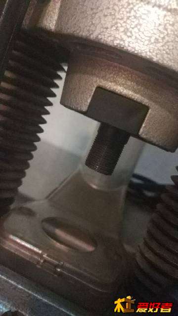 091355g985btr2x1j8rtzn.jpg