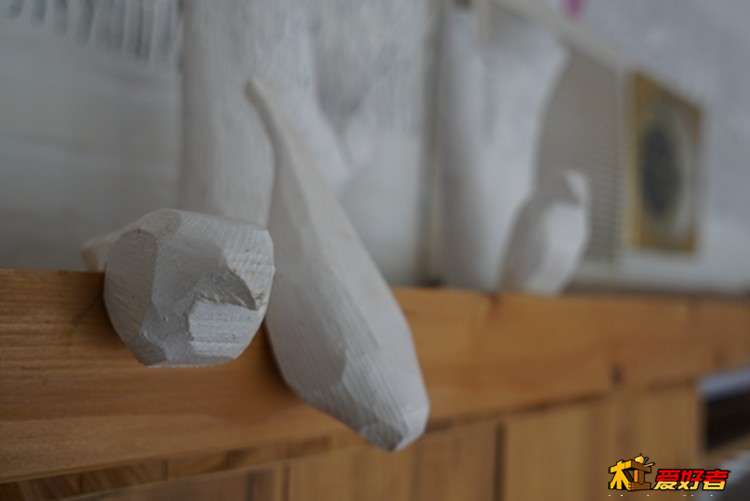 木雕小鸟的细部