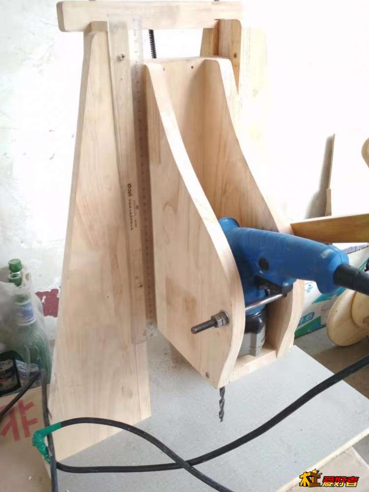 弹簧劲头小点