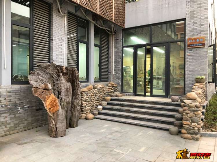 微信图片_20191116171726_副本.jpg