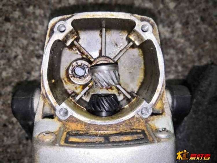 0 (2)_a.jpg