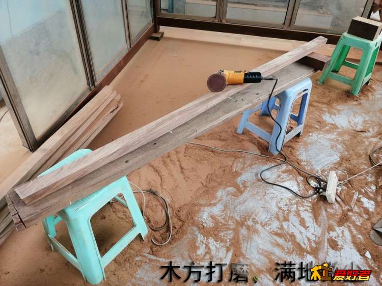 木方打磨2.jpg
