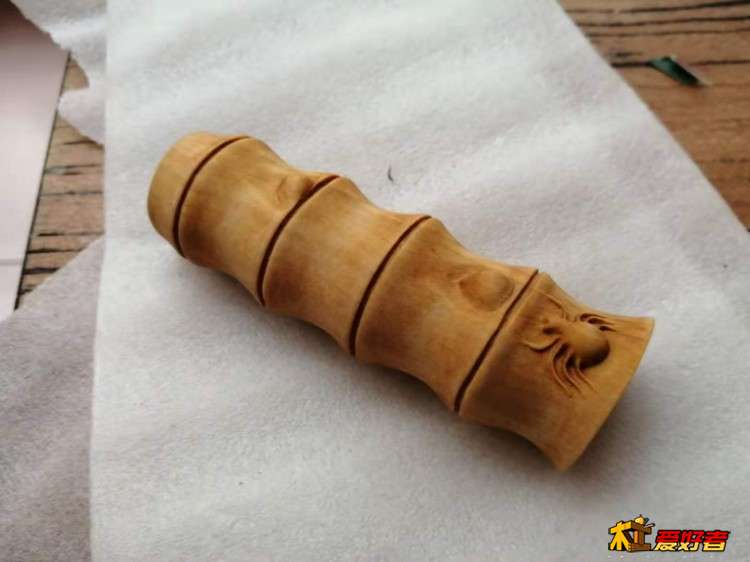 黄杨木仿竹根“澄心”笔搁07.jpg