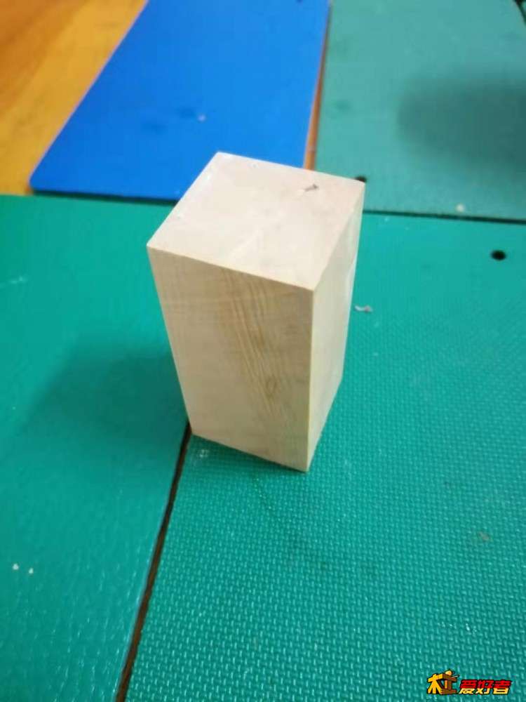 黄杨木瓦钮印章 (1).jpg