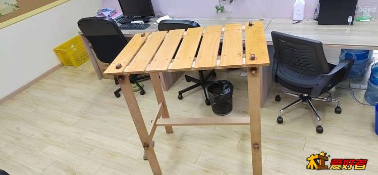 成品侧面