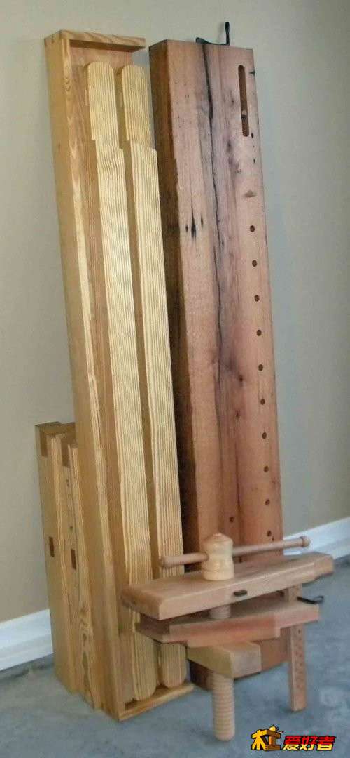 Moravian-Bench-dis-assembled.jpg