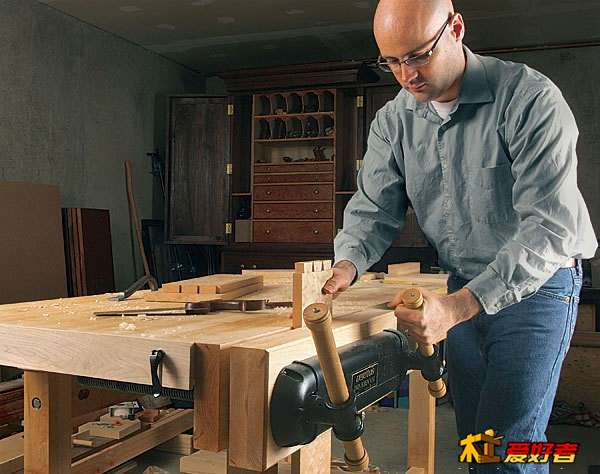 011205040-vise-tool-review-main.jpg