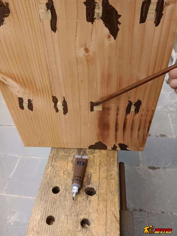 6-2-抹腻子.jpg