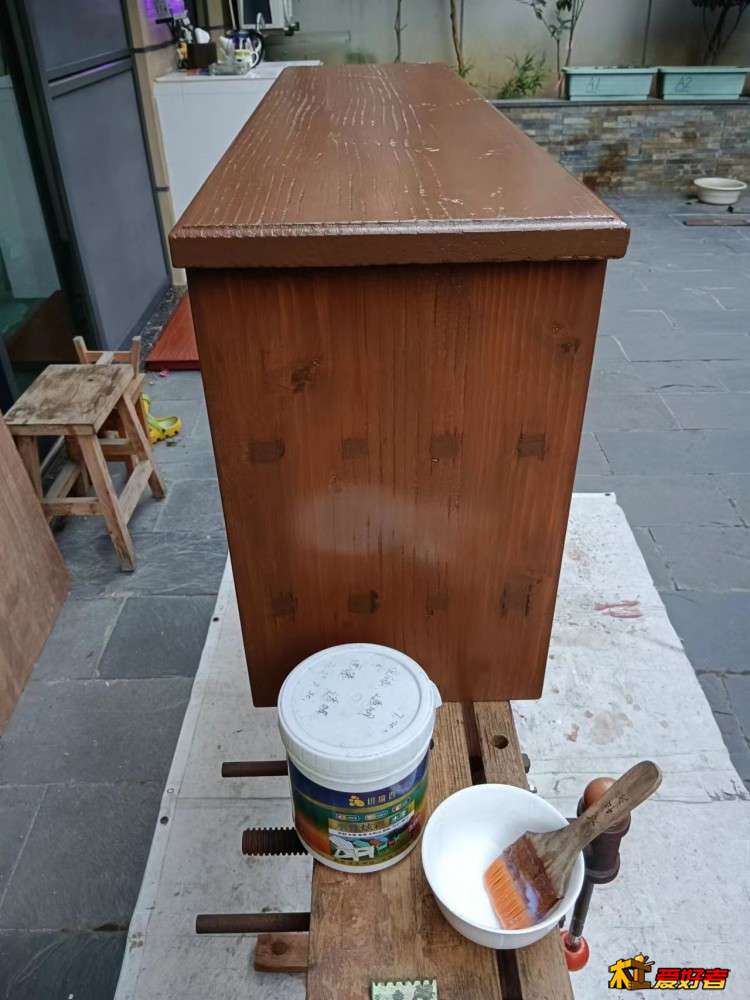 6-9-刷第三遍油.jpg