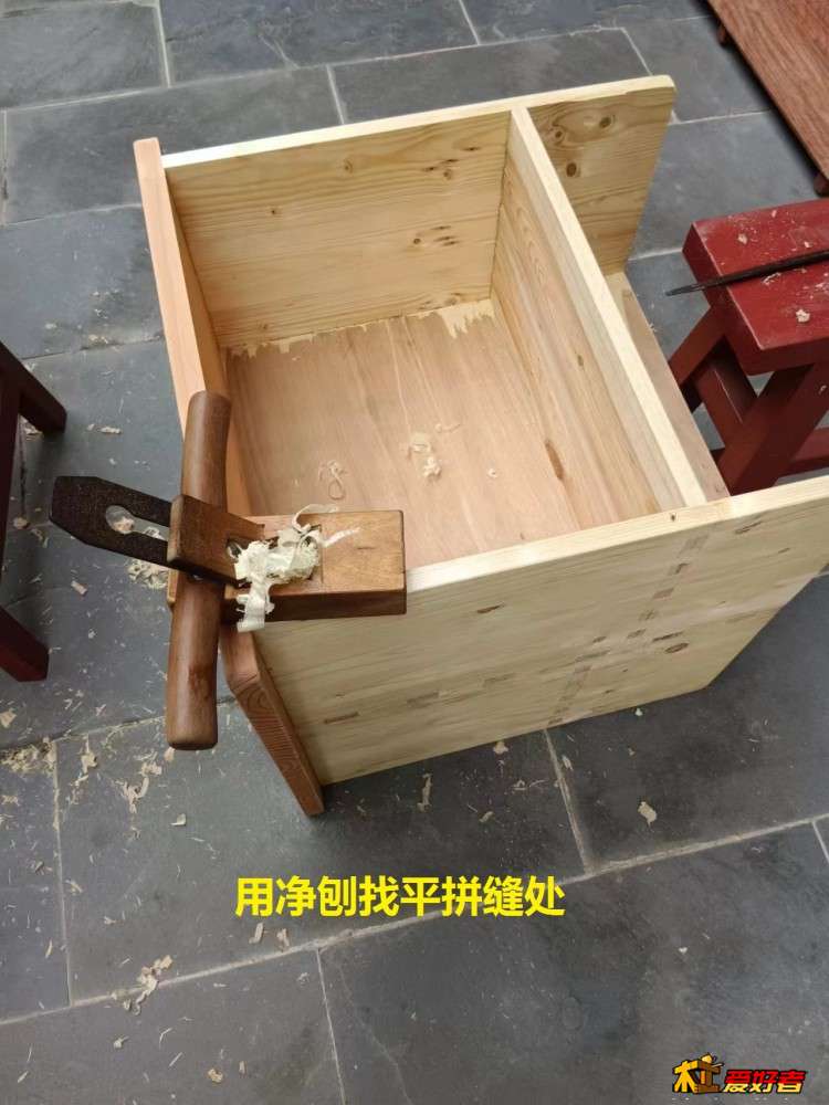 6-9-用净刨找平拼缝处.jpg