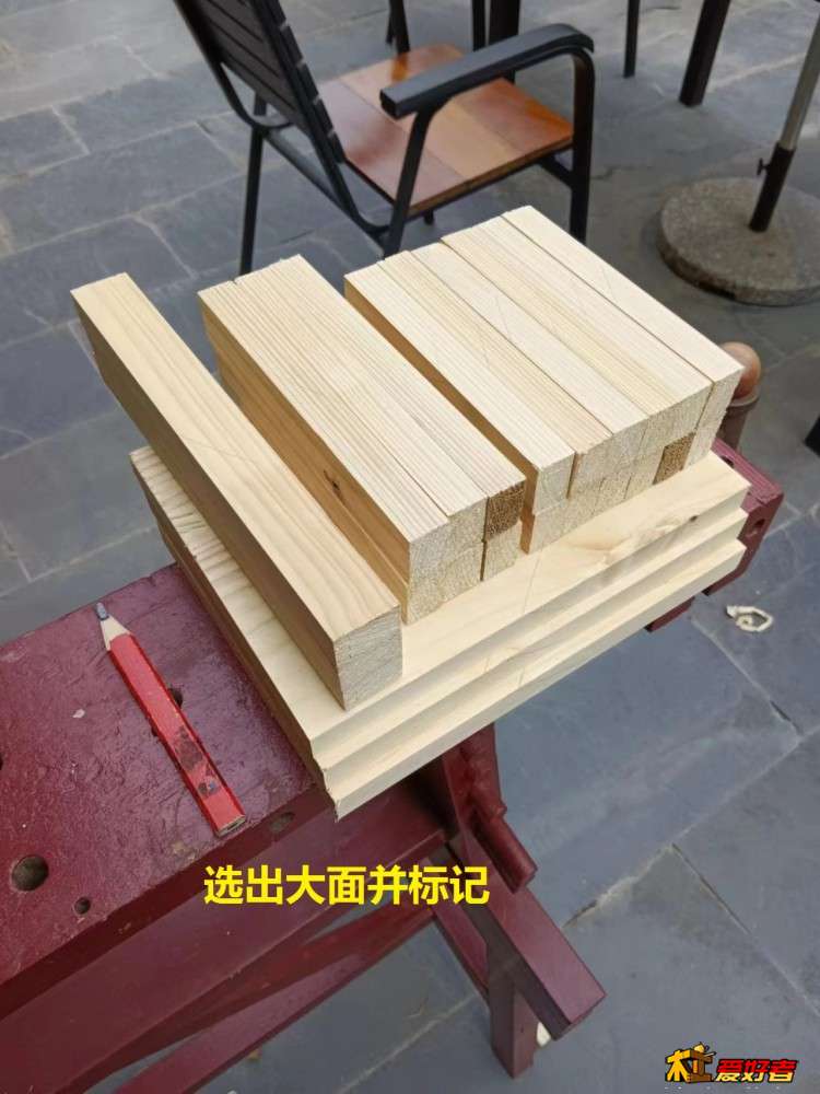 3-2-选出大面并标记.jpg