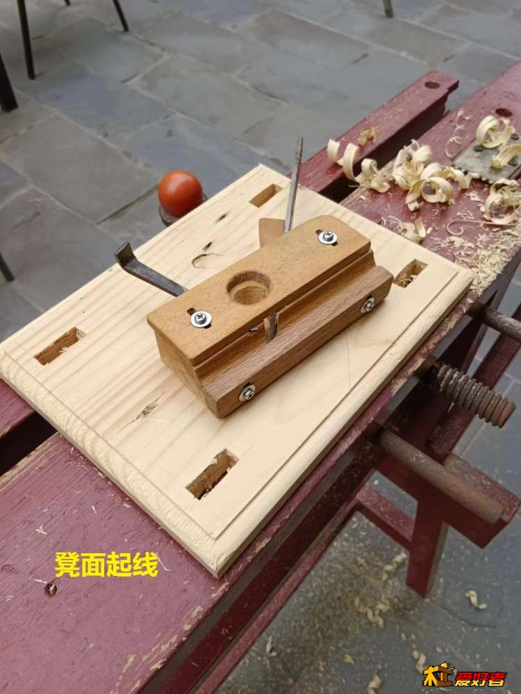 4-5-凳面起线.jpg
