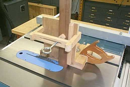 tenon_jig.jpg