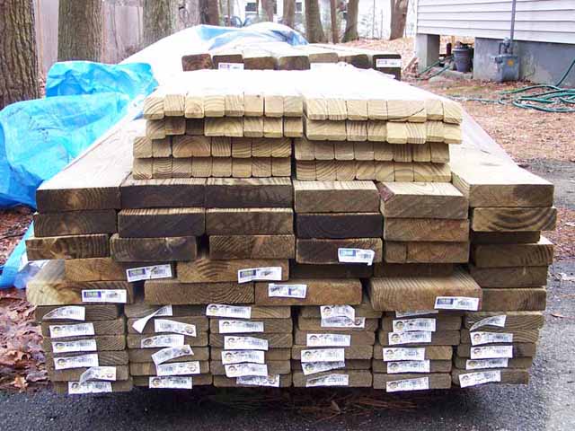 buillding deck 004.jpg