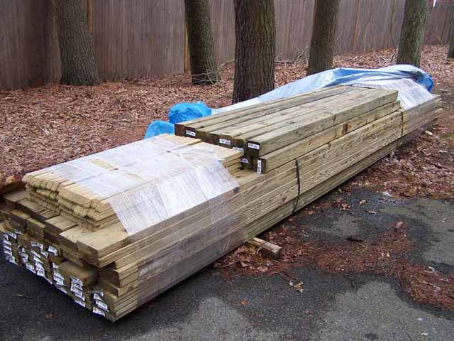 buillding deck 001.jpg