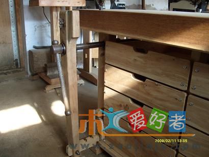 夹板摇出来
