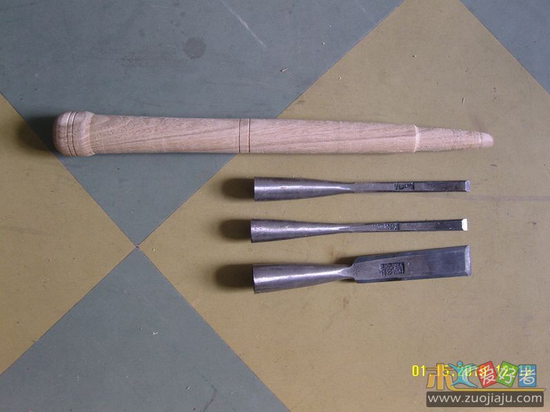 模型平铲三把，一根铲柄