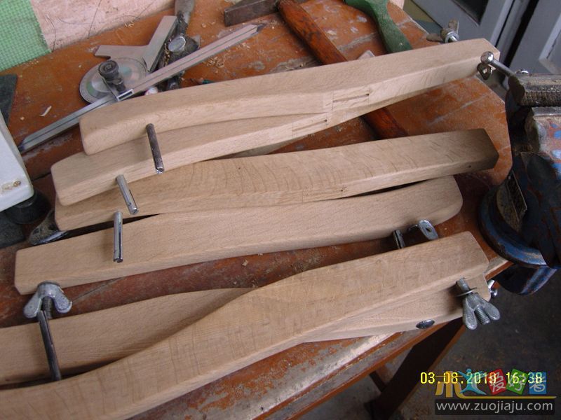 锯扭和锯螺丝装好