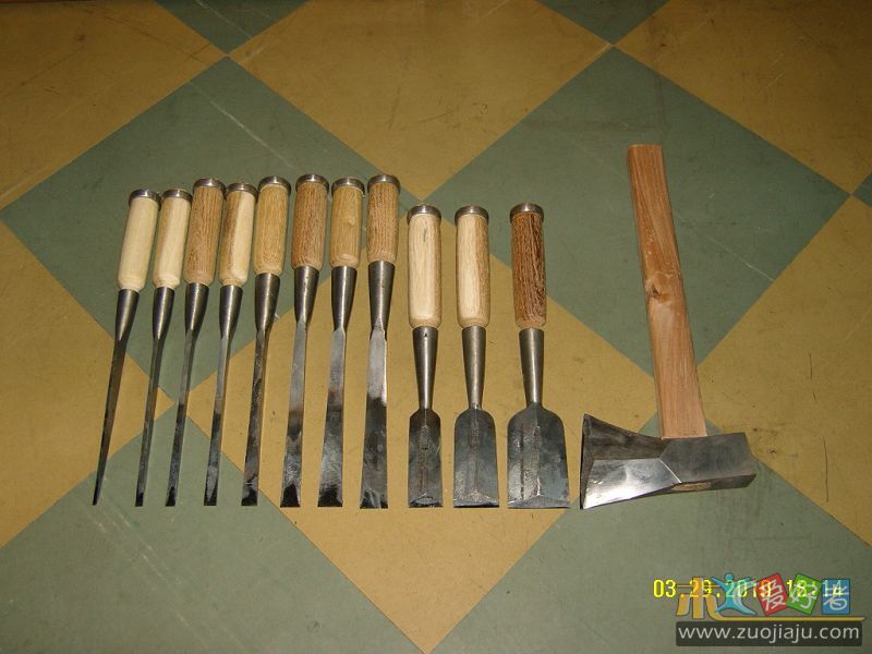 凿子3、6、8、10、13、16、20、23mm，带筋打铲（宽凿）28、36、50mm，带筋单刃斧